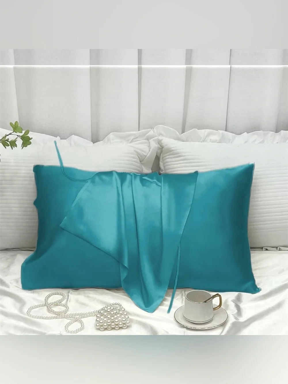 Premium 22 momme 100% Class 6AMulberry Silk Pillowcase, Single-Sided Tie Design
